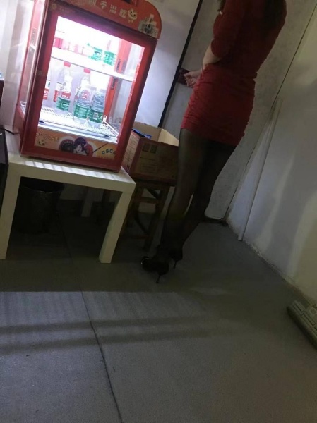 华西路开心足浴，客服说妹子以前